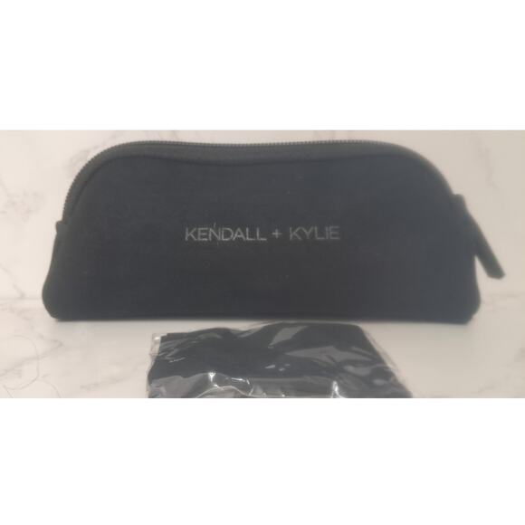 NEW Kendall + Kylie "Skye" Unique Oversized Women's Sunglasses - Picture 8 of 8